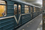 Вагон типа 81-714 № 9948 на станции "РЕчной вокзал"